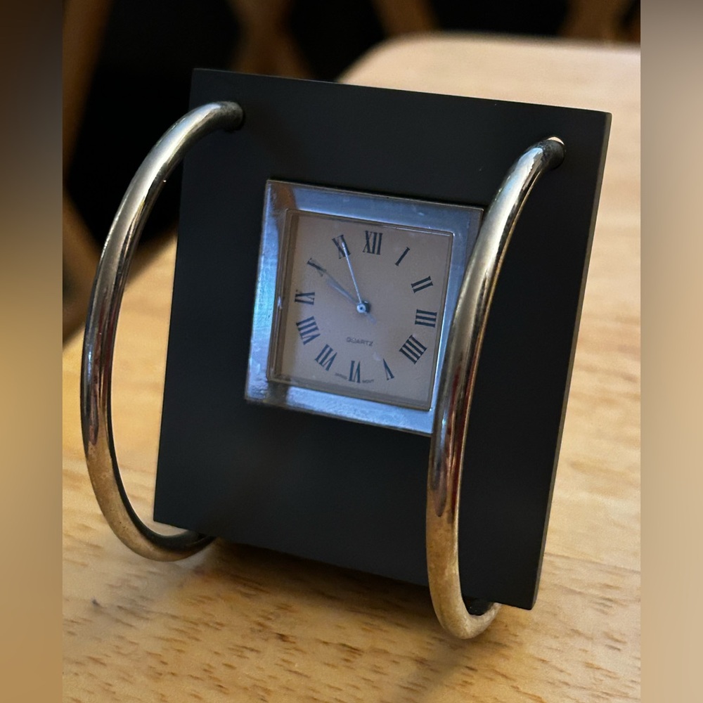 Vintage Quartz Mini Clock